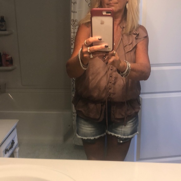 Top - Picture 6 of 6